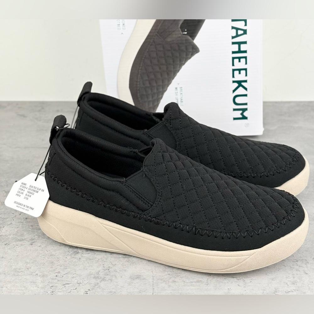 Staheekum Women's Quilted Slip On Shoes BLACK Size 9 New With Box Comfort